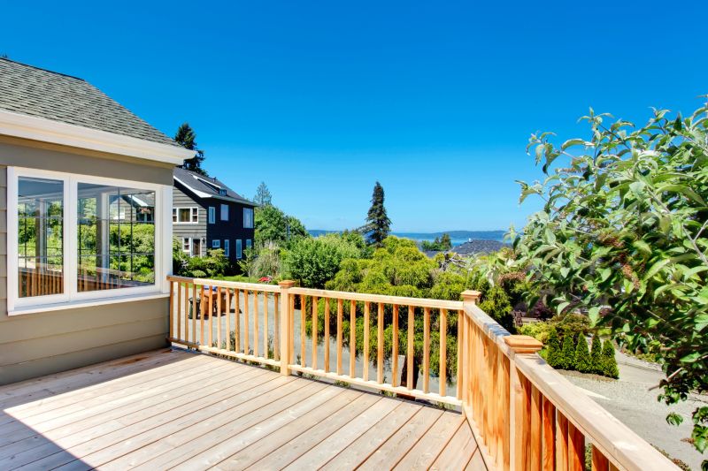 Modern Deck Railings